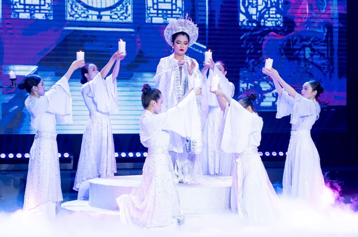 Học trò NSƯT Vũ Luân đăng quang Tài danh tân cổ 2023 - Ảnh 4.