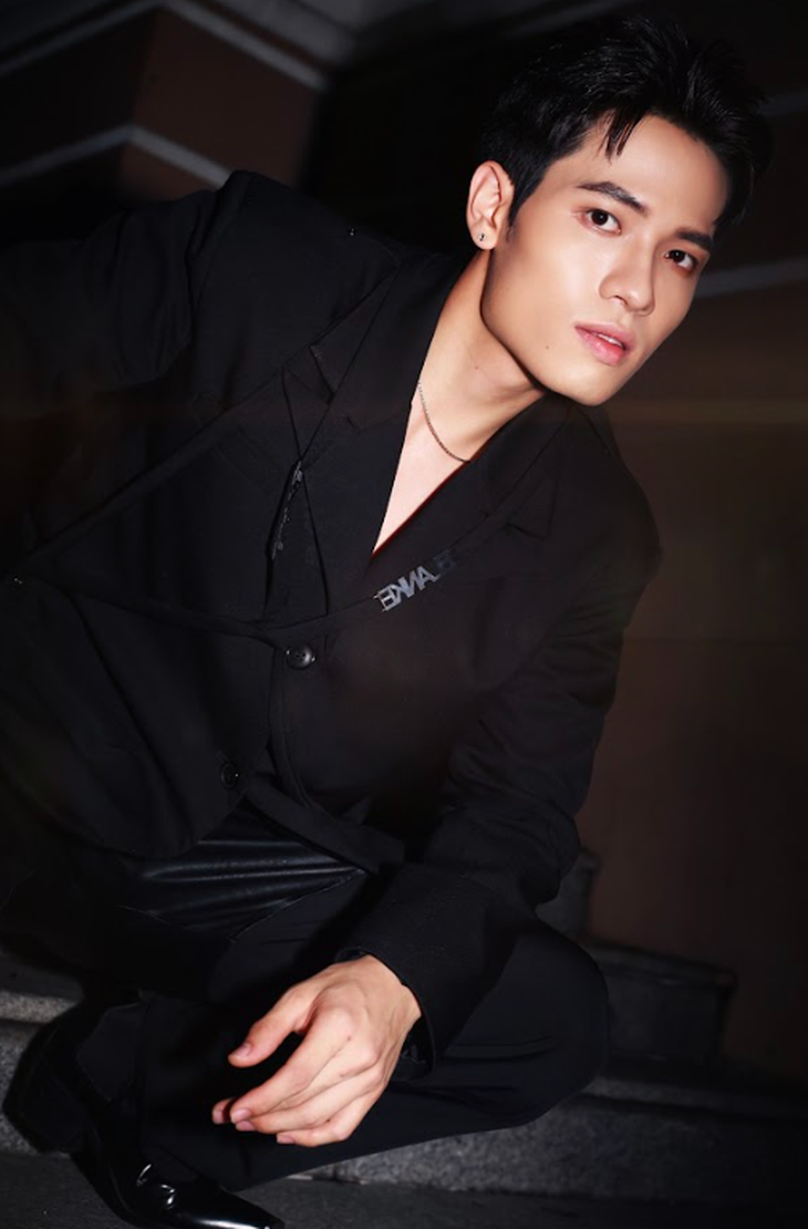 Hoàng tử piano Đăng Quân khẳng định không giàu, gặp nhiều khó khăn khi Nam tiến - Ảnh 3.