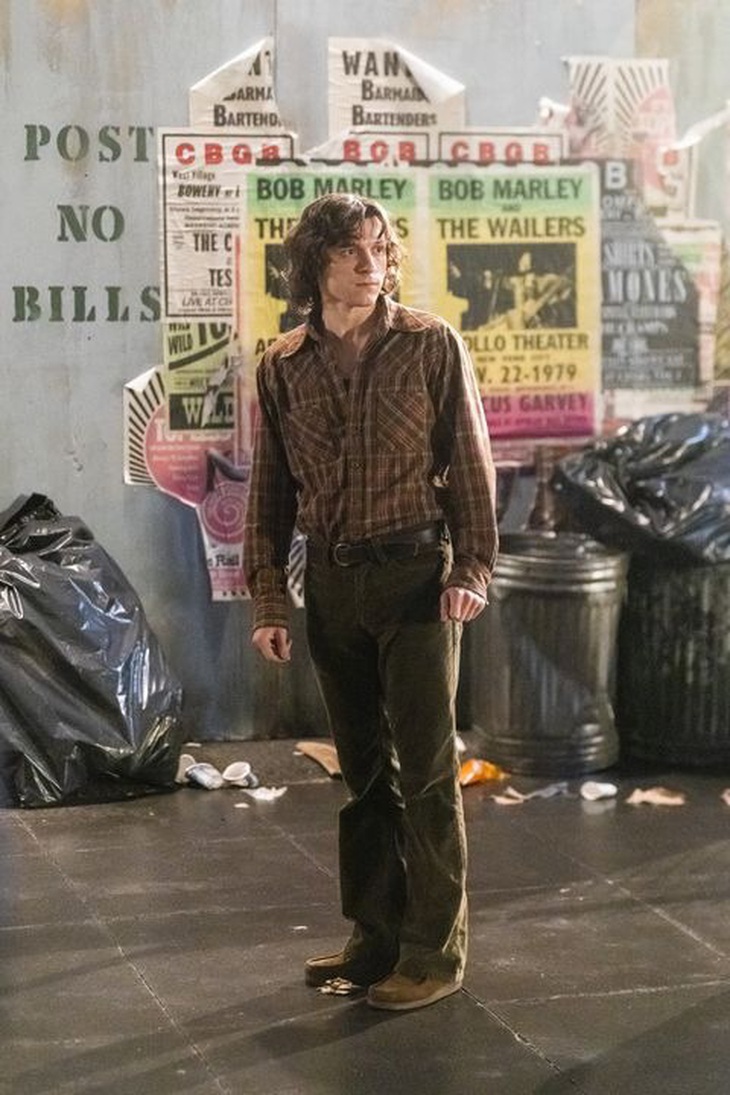 Tom Holland tạm nghỉ đóng phim để sống như... người bình thường - Ảnh 3.