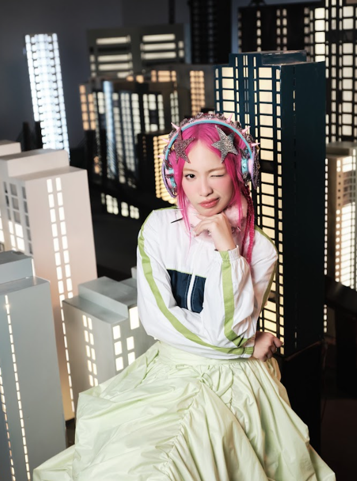 Đừng dắt em đi lòng vòng của Cầm: Ngồi im tình yêu không đến thì mình đạp xe đi tìm người yêu! - Ảnh 4.