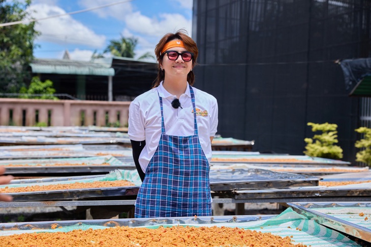 Duy Khánh trong show Mùi vị những chuyến đi