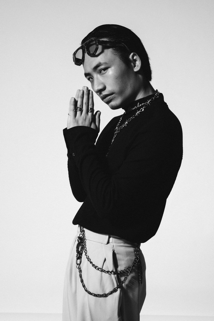 Thóc: "Rõ ràng, ngành công nghiệp giải trí mỗi ngày mỗi lớn, mình không thể dùng cái số tiền nó quá thấp mà mong đạt trình với thế giới".