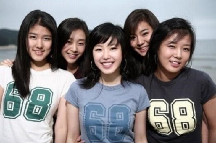 Thành viên Five Girls: Yubin, UEE, Hyo Sung, G.NA và Ji Won&nbsp;