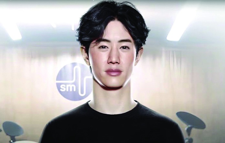 Mark Tuan "ghi hình" các cử động của anh cho hệ thống của Soul Machines, và chân dung phiên bản ảo của anh (ảnh nhỏ).