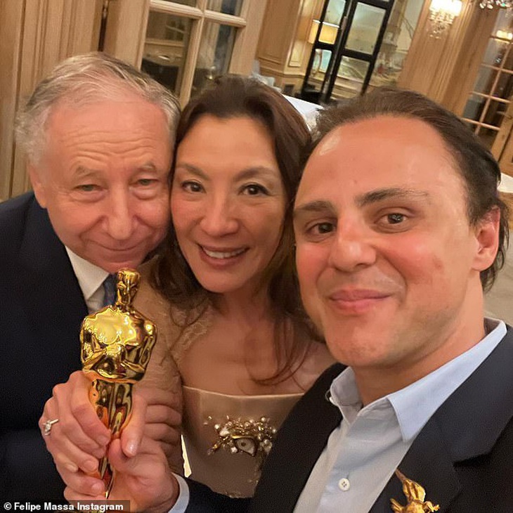 Cựu tay đua Felipe Massa đăng ảnh chụp cùng cặp đôi tại hôn lễ