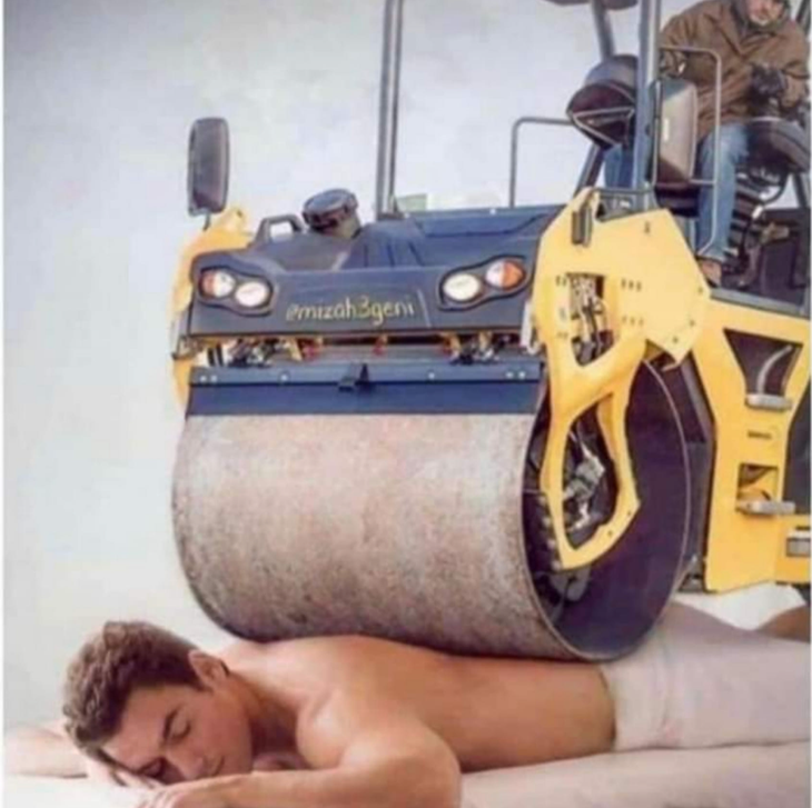 Cái lưng của tôi giờ này kiểu...