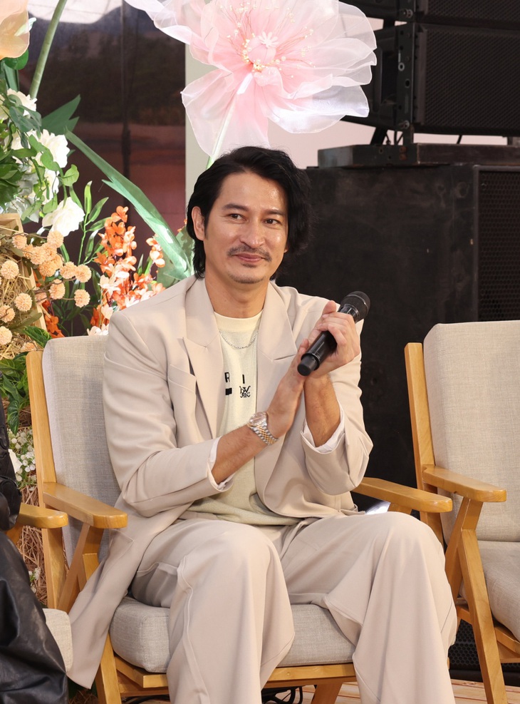 Huy Khánh: Con gái tỏ ý không hài lòng khi thấy ba có dấu hiệu gian lận khi chơi game show