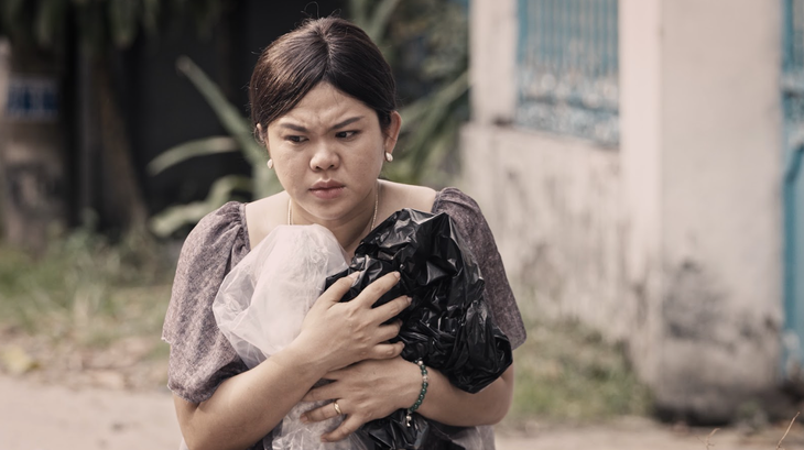 Huỳnh Lập "chi mạnh tay" trong khâu đầu tư, dàn dựng để cảm xúc của khán giả được đẩy lên cao trào tốt hơn.