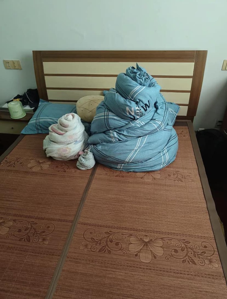 Màn&nbsp;gấp chăn siêu đỉnh vũ trụ!