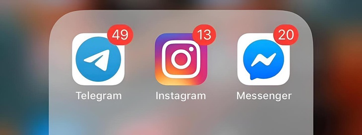 Màn hình điện thoại của mấy đứa "anti social".