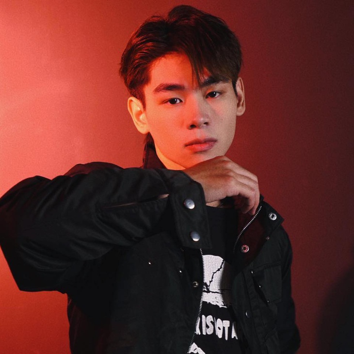 Lê Vũ mong muốn người nghe cảm nhận được rằng trong cuộc sống, tình yêu có thể đem lại niềm hạnh phúc và sự trọn vẹn&nbsp;