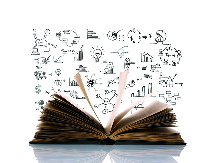 Sách giáo khoa không nên trở thành "pháp lệnh" với người dạy và học.  Ảnh: Fluent U