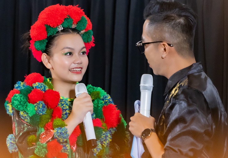 Bé Bào Ngư ra mắt MV đón mùa Tết Trung thu Hỏi Cuội