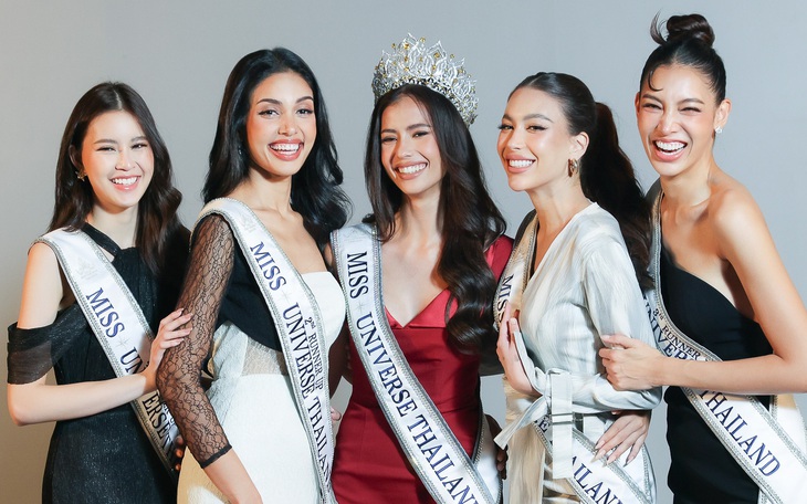Miss Universe Thái Lan 2023 gây "choáng" khi có 11 á hậu
