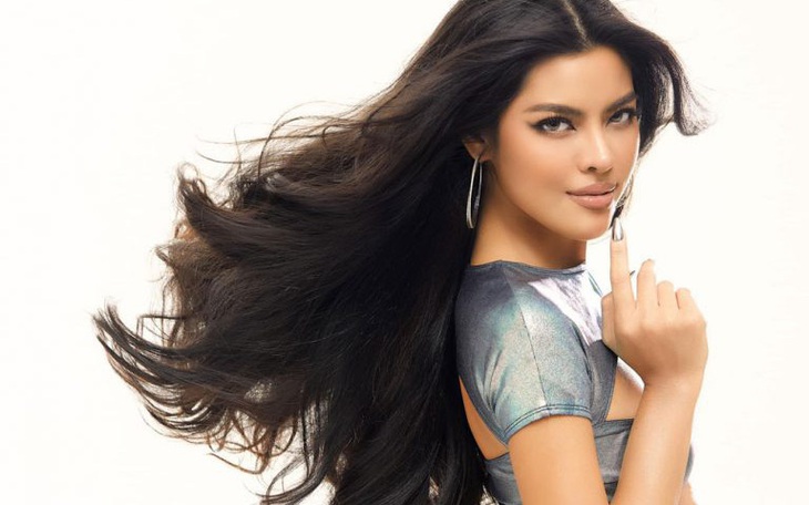 Á hậu Phương Thảo công khai ủng hộ "sugar baby"