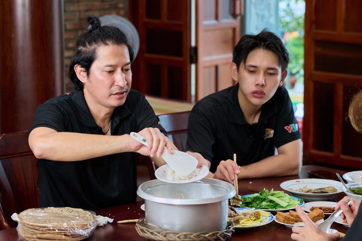 Quỳnh Lý bị tố cáo "chôm tiền" của Huy Khánh