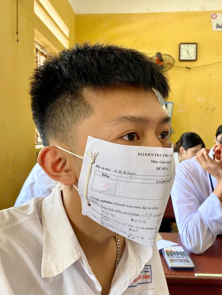 Trên đời này cái quái gì cũng... flex được!