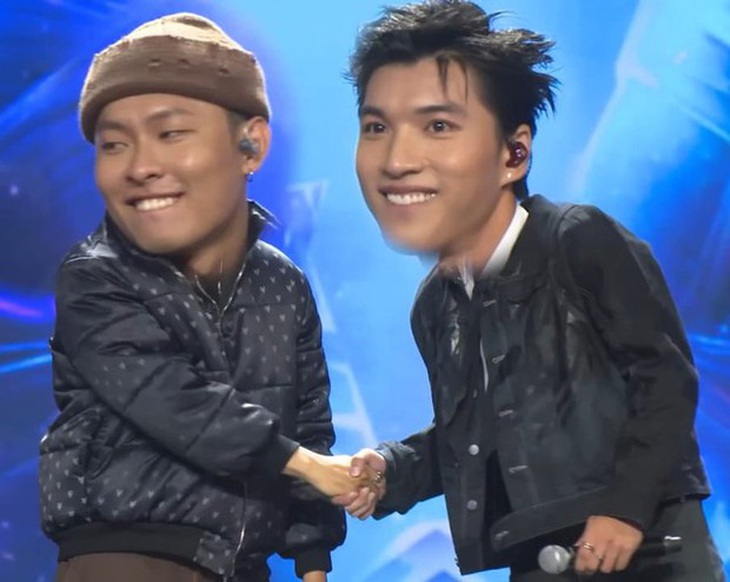 Nhắc chuyện 'cà hẩy' của Hieuthuhai, Trấn Thành hai lần đứng hình - Ảnh 2.