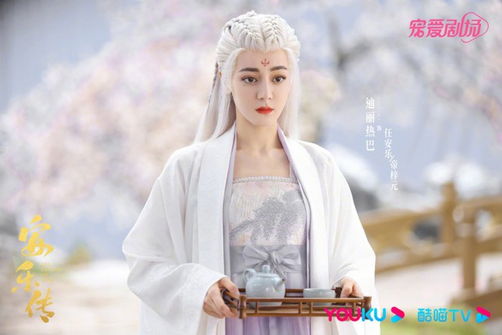 Tạo hình An Lạc tóc trắng của Địch Lệ Nhiệt Ba khiến fan thất vọng về nhan sắc