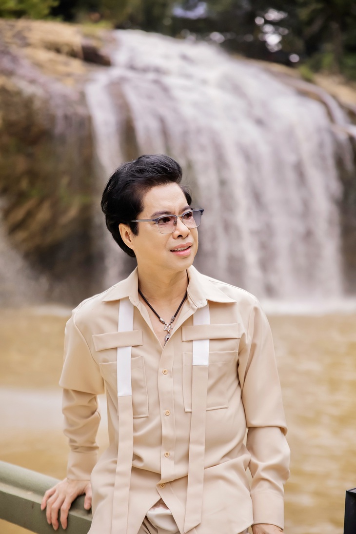 Ngọc Sơn từng chọn Đà Lạt làm bối cảnh cho nhiều sản phẩm âm nhạc của mình