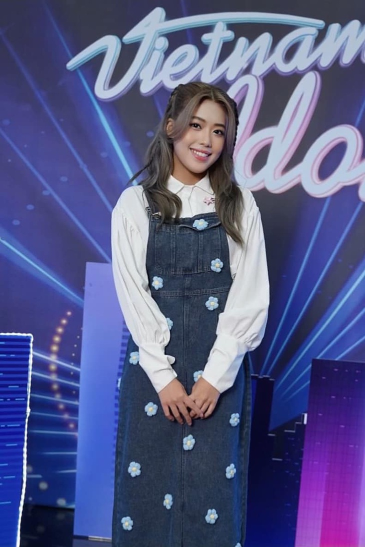 "Nàng thơ" Đen Vâu được bộ ba giám khảo "cảnh báo" phải thay đổi