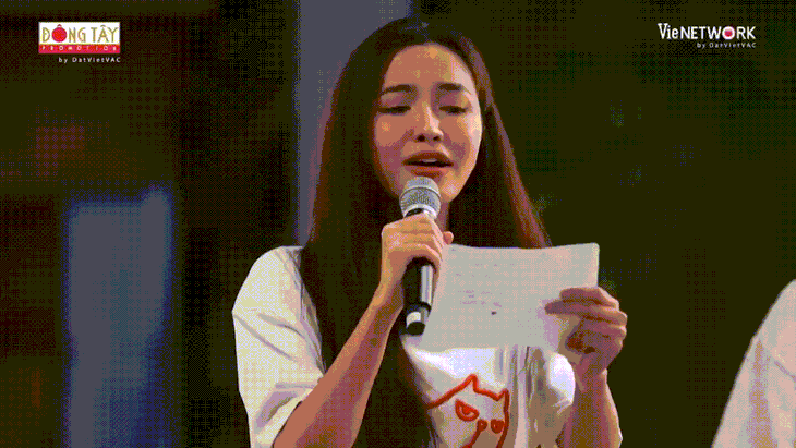 Bích Phương hát cải lương cực mượt mà trong chặng cuối Hành trình rực rỡ