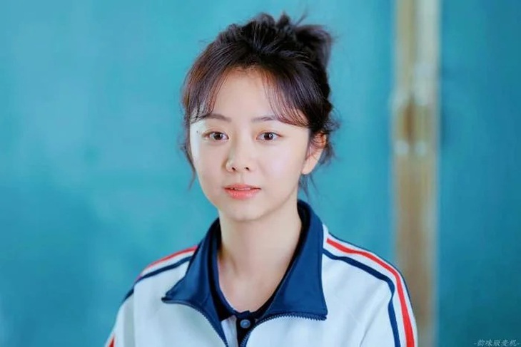 Đàm Tùng Vận xứng danh 'nữ hoàng thanh xuân' dù bước qua tuổi 30 từ lâu