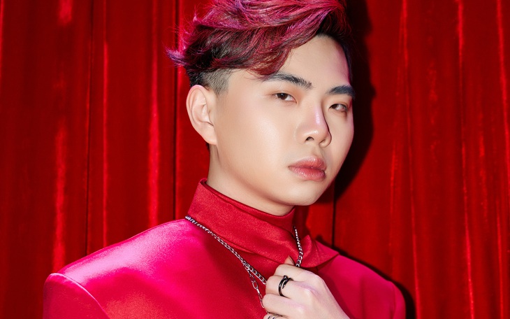 "Thiếu gia tập đoàn nghìn tỷ" debut làm nghệ sĩ