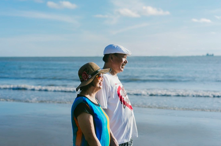 Hiện tại, nhạc sĩ Trần Tiến và vợ đang tận hưởng cuộc sống nơi miền biển thi vị - Ảnh: Soha