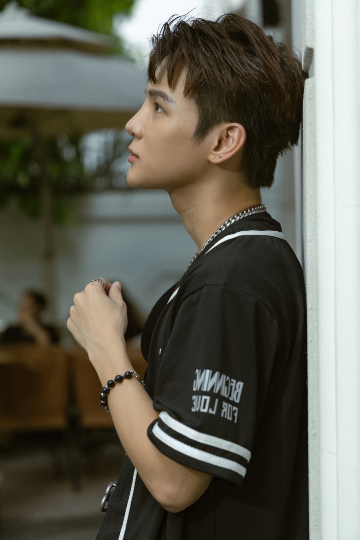 Từng muốn bỏ ca hát vì "thi đâu rớt đó"