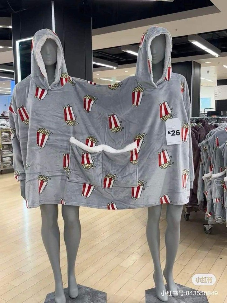 Áo đôi dành cho cặp đôi thích đi Đà Lạt