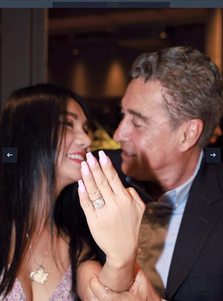 Lộ danh tính "không phải dạng vừa" của bạn trai ca sĩ Kavie Trần - Ảnh 2.