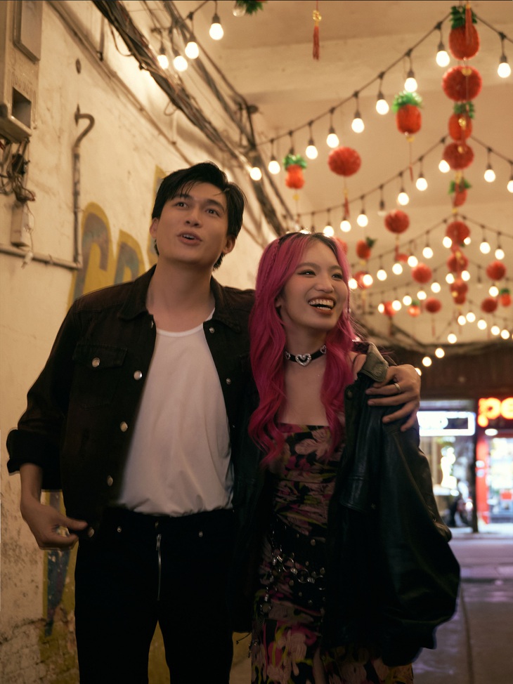 Bản phối mới của Duy Mạnh & Cầm làm khán giả ngạc nhiên vì quá lạ tai