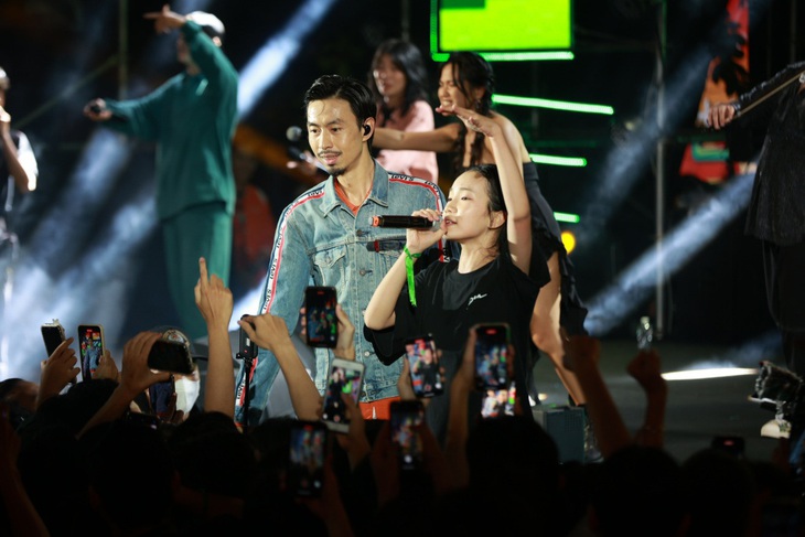 Fan nữ đến từ Quảng Nam may mắn được collab cùng thần tượng