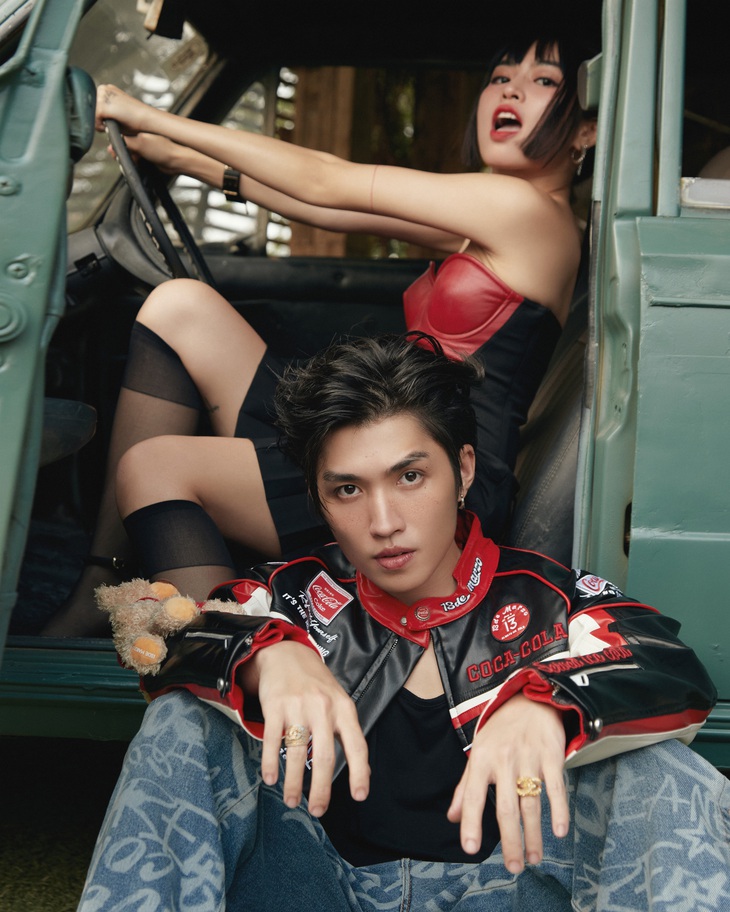 Cody và Khánh Vân tung bộ ảnh mừng thành tích khủng