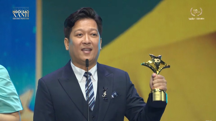 Trường Giang chia sẻ xúc động khi nhận 3 giải thưởng liên tiếp ở Ngôi sao xanh 2023