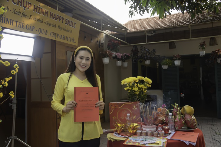 Sau thời gian tập trung chăm lo cho gia đình, Hồ Bích Trâm đã gia nhập đường đua phim Tết 2024