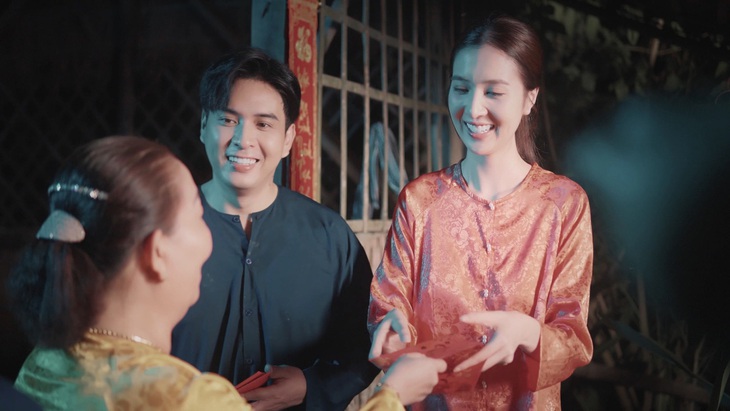 Không khí đoàn viên ấm cúng trong ngày cuối năm