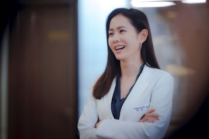 Top 10 bộ phim hay nhất của Son Ye Jin (P1)- Ảnh 5.