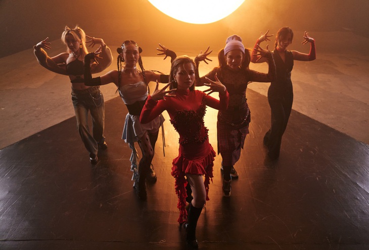 Dương Hoàng Yến   khiến khán giả thật sự bất ngờ với khả năng vũ đạo chuyên nghiệp và máu lửa