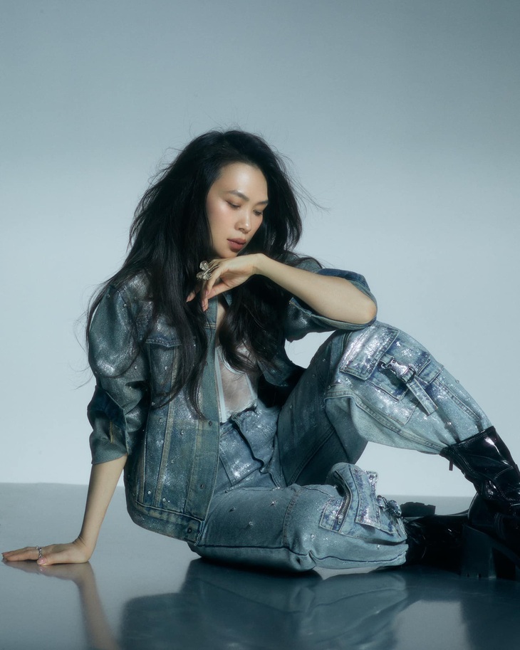 Mỹ Tâm lần đầu 