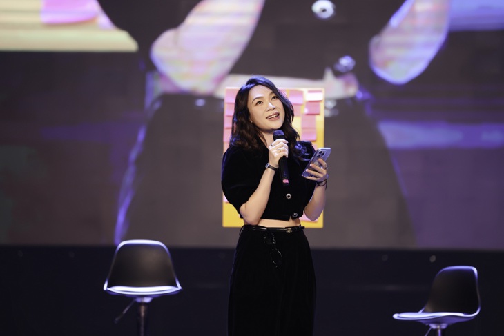 Mỹ Tâm lần đầu 