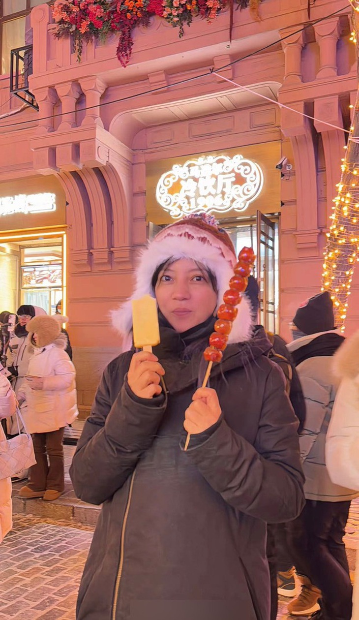 Triệu Vy bất ngờ cập nhật hình ảnh mới, mặt mộc tuổi 48 gây choáng