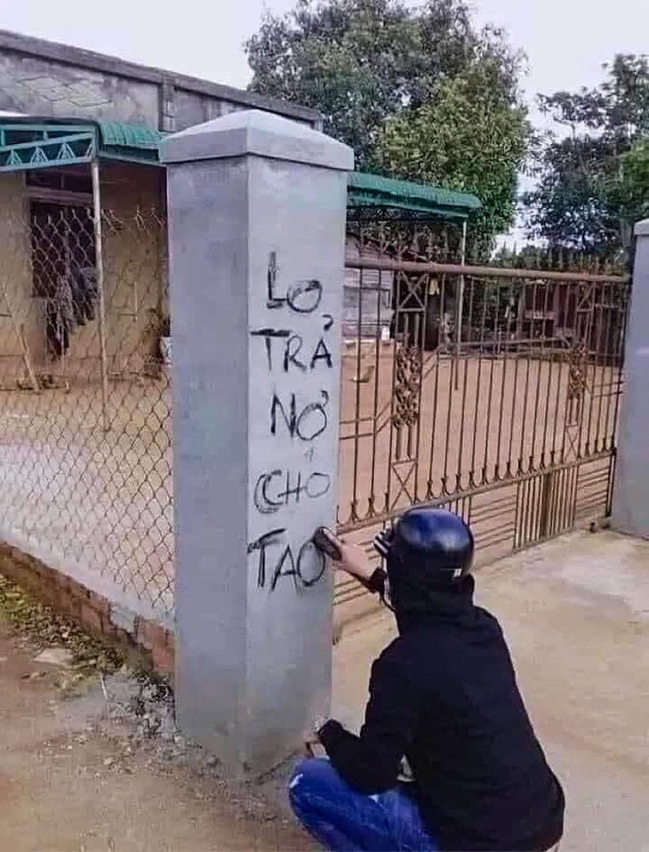 Nhận viết câu đối thuê... 