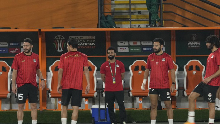 Tuyển Ai Cập chưa có chiến thắng nào ở Afcon 2023, nên họ quyết định giết bò hiến tế cầu nguyện chiến thắng - Ảnh: Getty