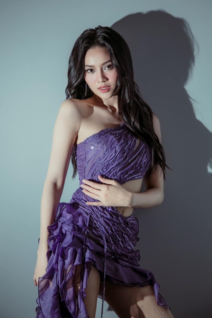 Thế nhưng "ngọc nữ" vướng tin đồn oái oăm "trốn showbiz đi nước ngoài sinh con" đến mức phải bối rối