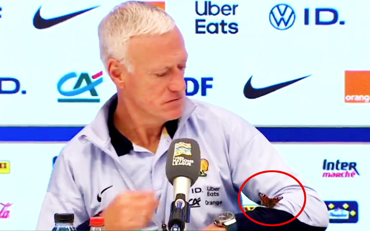 Danh thủ Pháp Lizarazu trở thành võ sĩ vô địch jiu-jitsu vì hội chứng lạ - Ảnh 4.