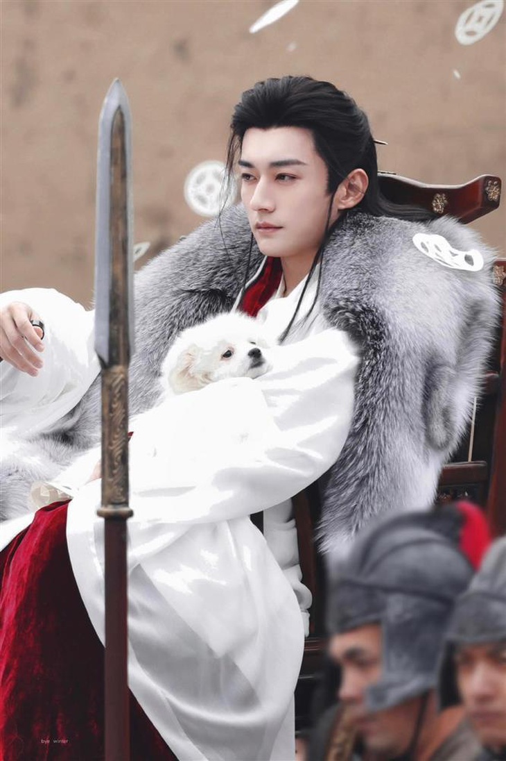 Lưu Học Nghĩa - Ảnh 1.