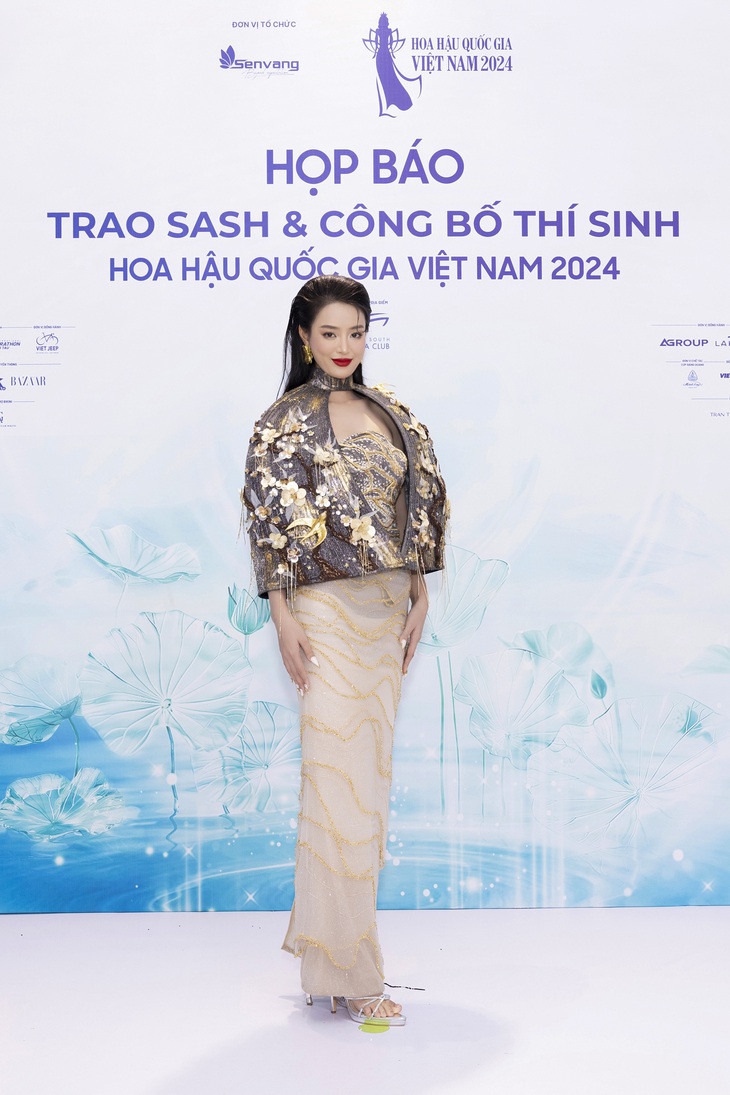 Hoa hậu Quốc gia Việt Nam sẽ khoác phượng bào khi đăng quang - Ảnh 6.