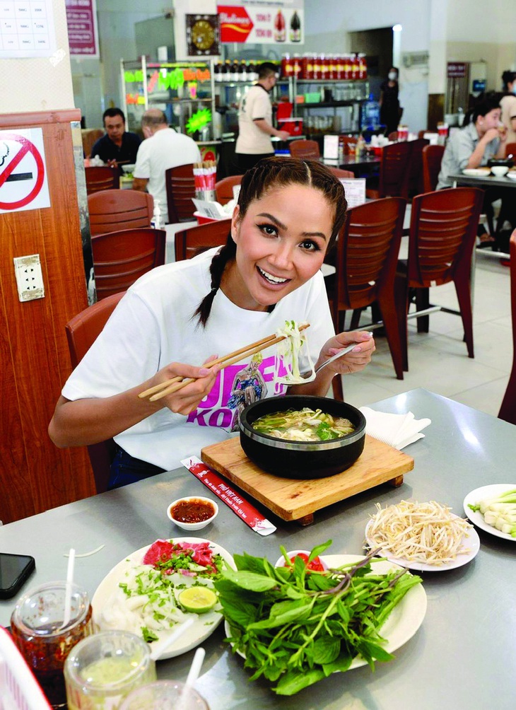 Món ăn bị "Sài Gòn hóa": ngon dở tùy người - Ảnh 1.